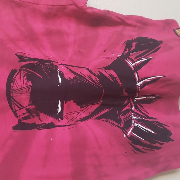 NWT Marvel women's top dark pink/maroon tie-dye design size large - Picture 2 of 7